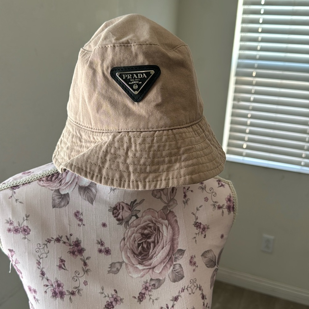 Prada hat